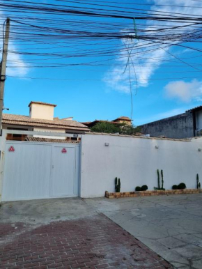 Casa Centro - Locação exclusiva com vaga de garagem